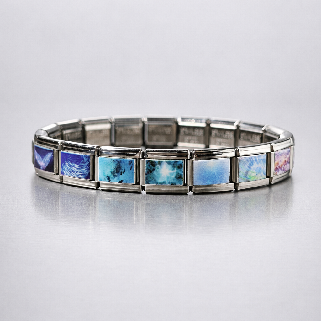 Aquarium on My Desktop Italian charm bracelet with blue water and fish image links