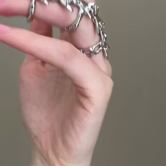 Thorn full finger ring made from titanium steel with adjustable open design