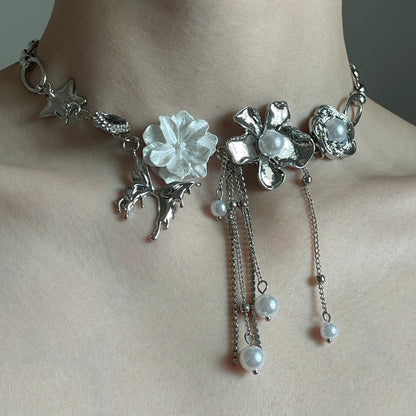 Silver floral pearl tassel choker with oversized flower charms and vintage Y2K mood